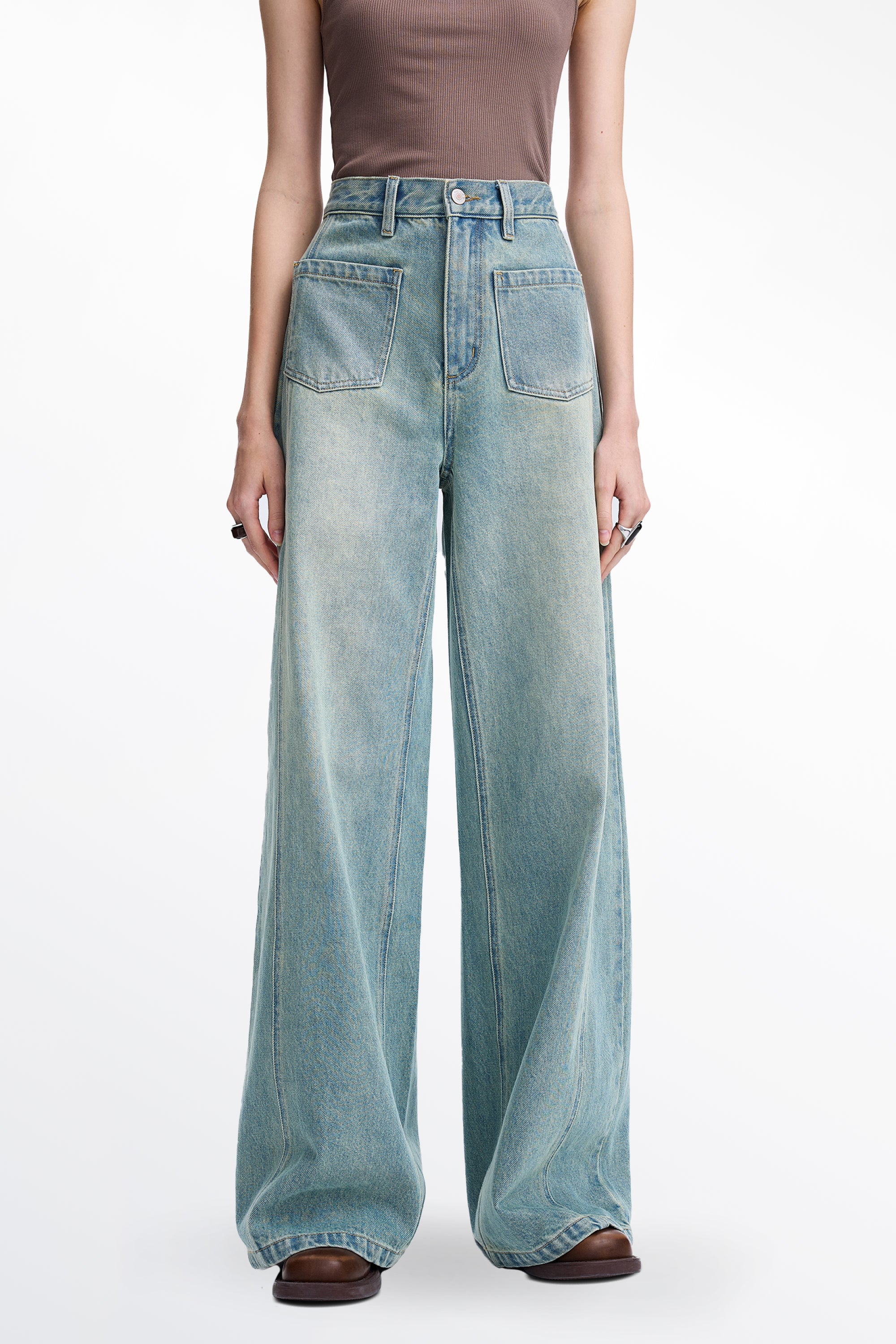 Cheer Patch Pocket Wide Leg Jeans in Washed Cotton Denim