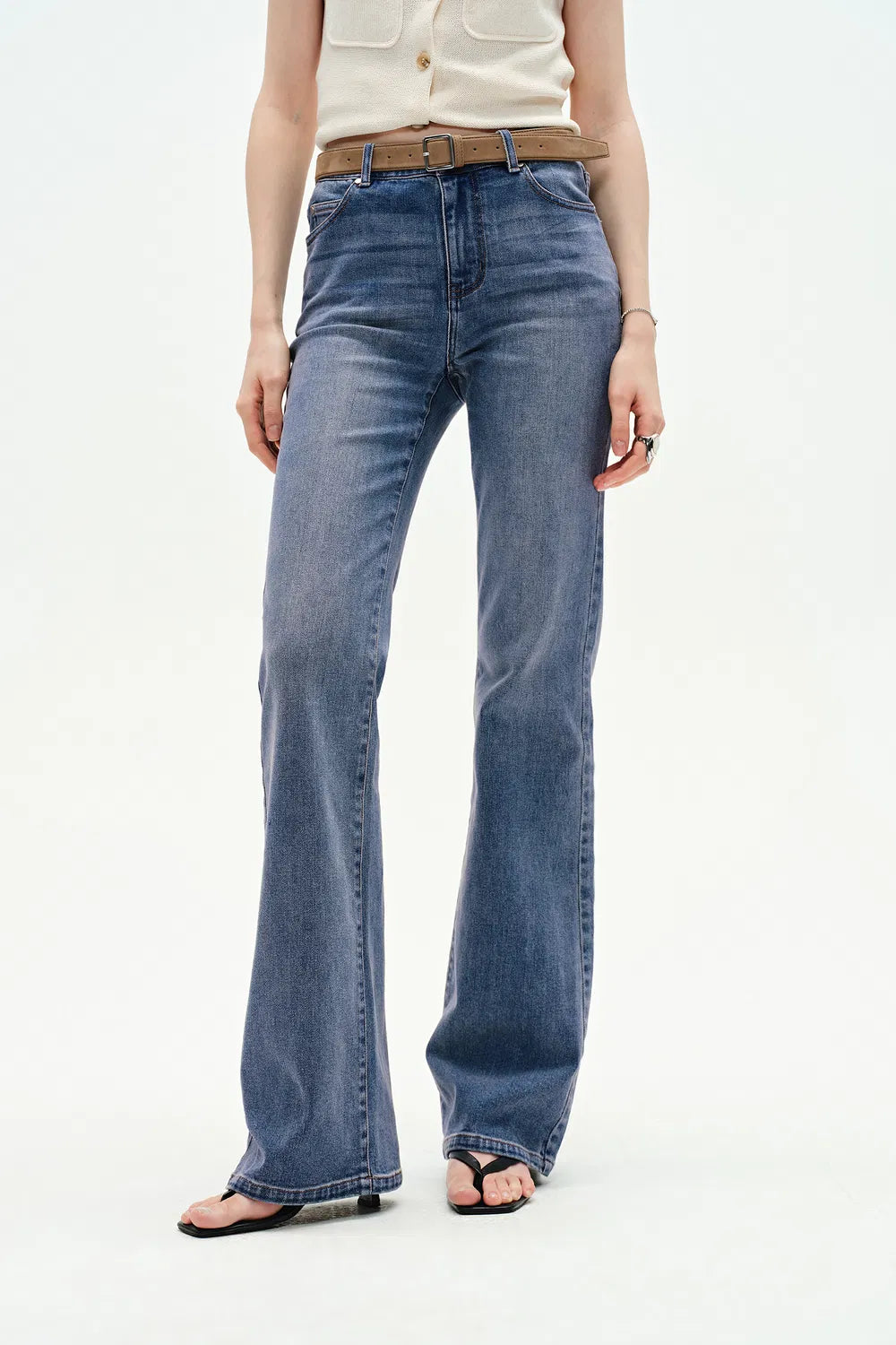 Emma Bootcut Jeans in Stretchy Denim