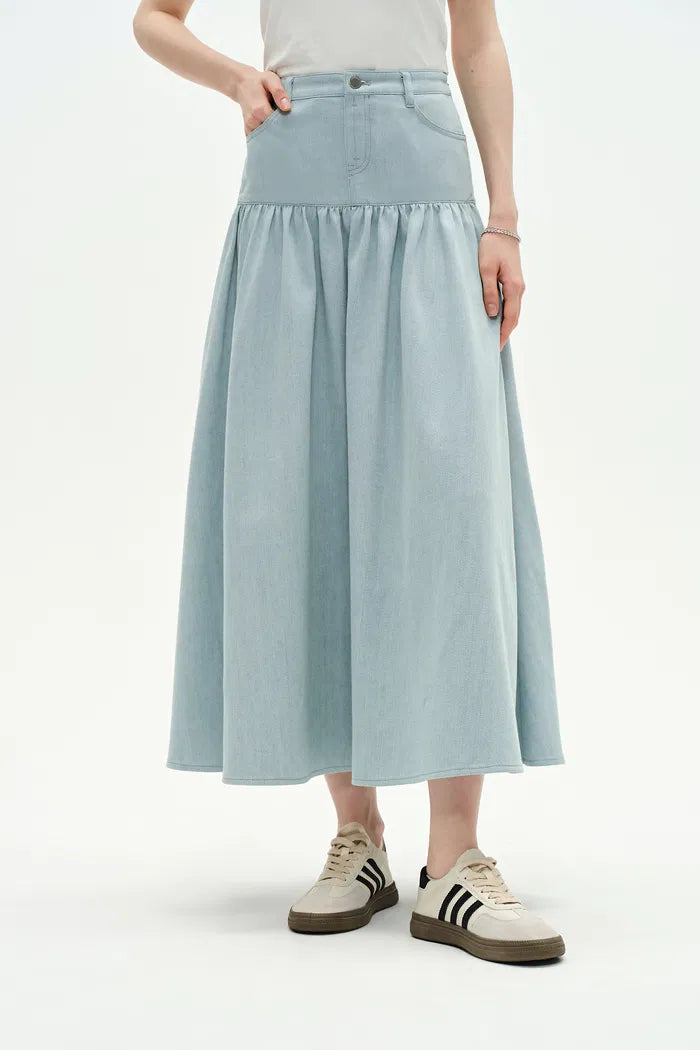 Rose Pleated Denim Skirt in Summer Denim