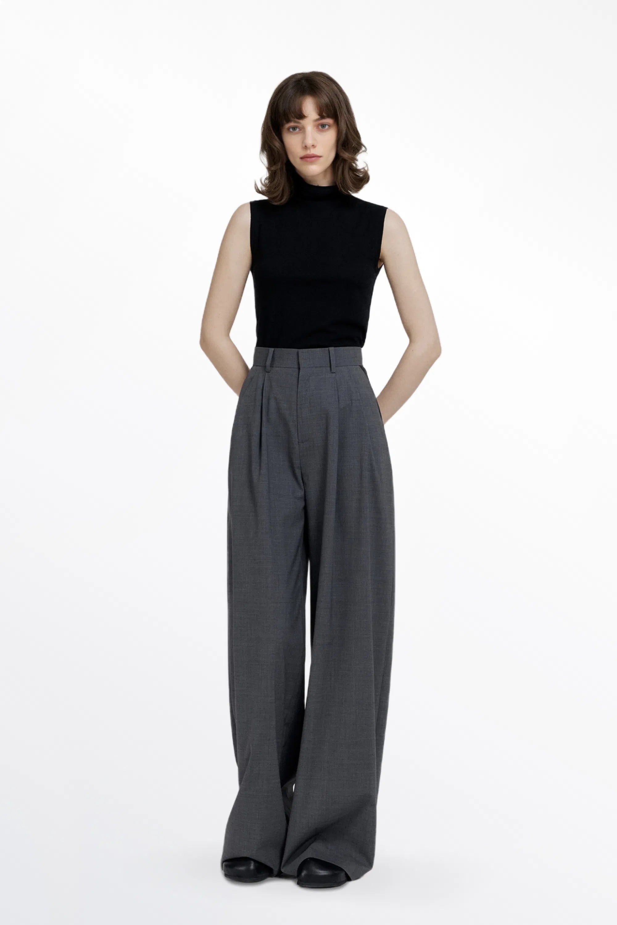 Axel Pleated Pants in Wool Blend