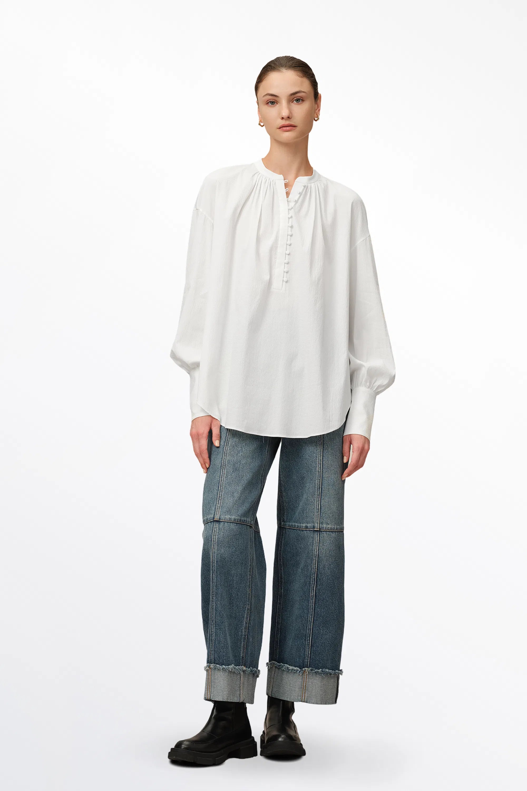 Lila Stand Collar Blouse in Tencel-Cotton