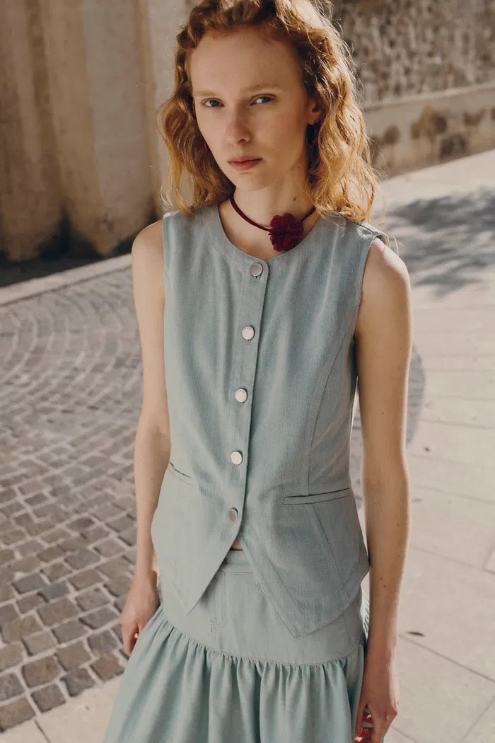 Elodie Denim Vest in Summer Denim