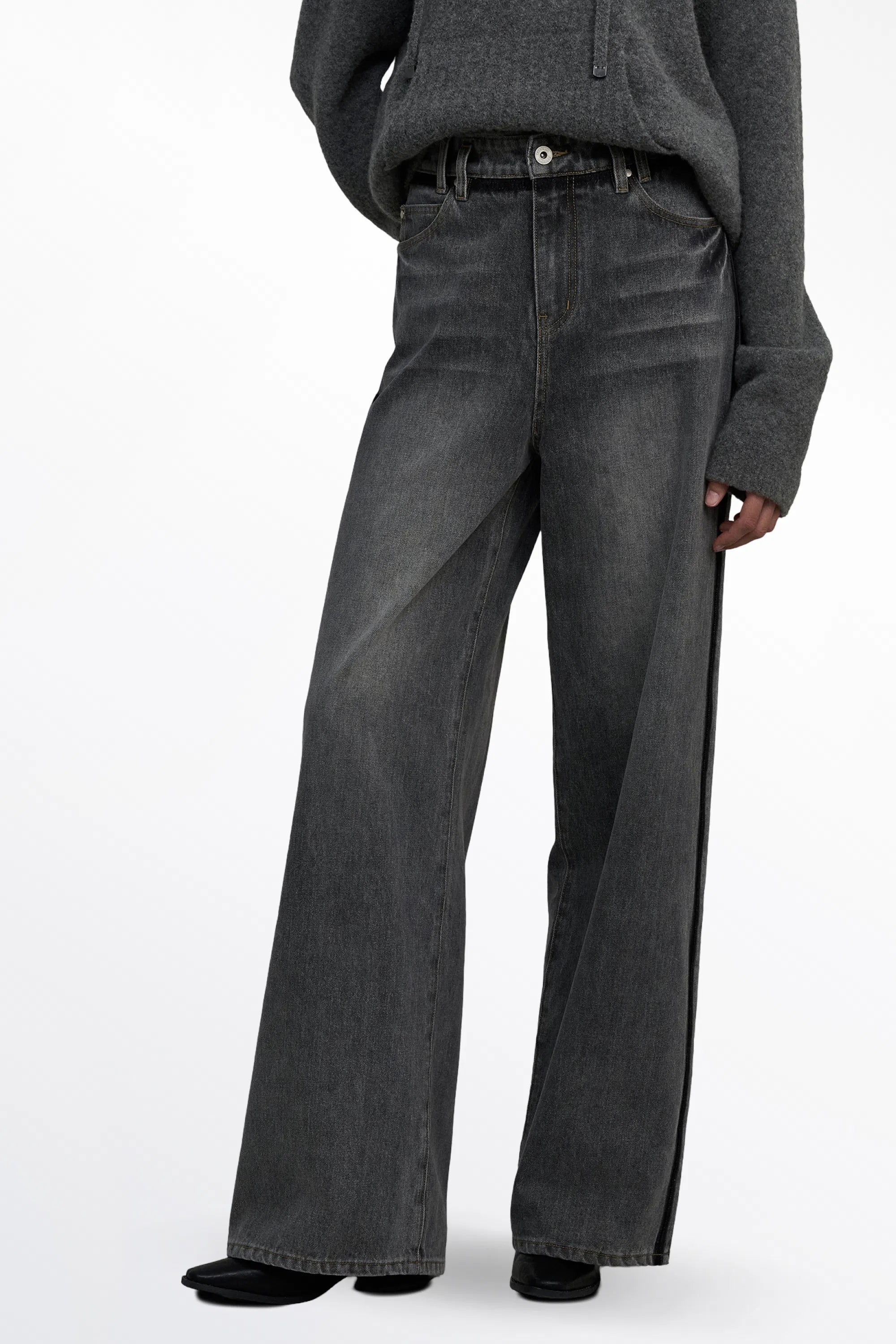 Foxton Faded Washed Jeans in Cotton-Viscose Blend Denim