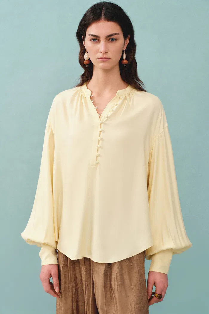 Cora Blouse in Silk Blend