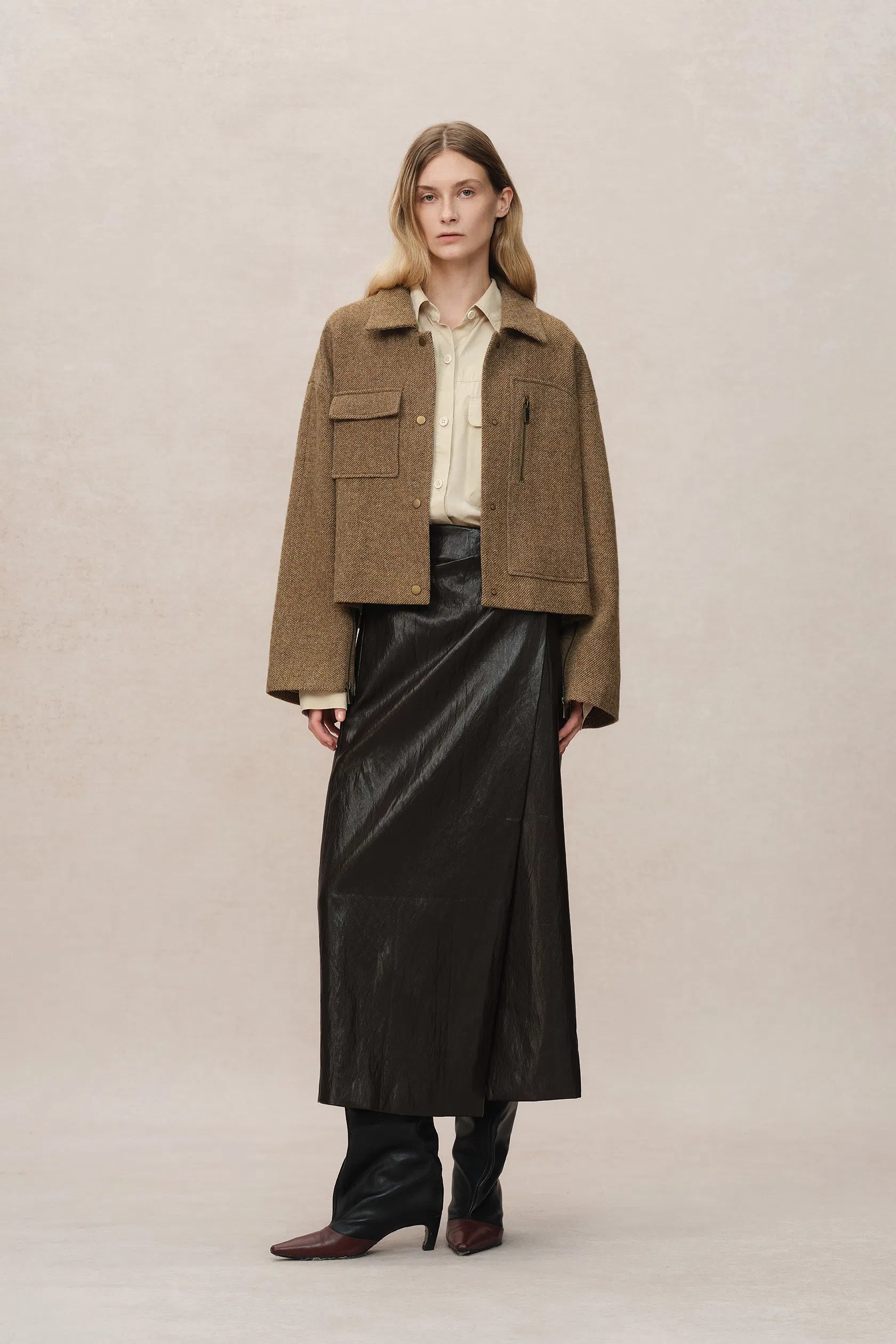 Lily Woolen Short Coat in Midweight Wool Twill