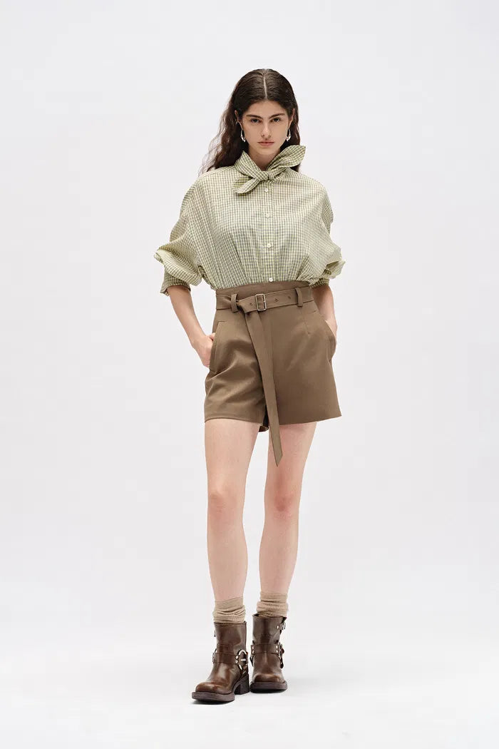 Prevernae High-Waist Tailored Shorts in Fine Wool Blend