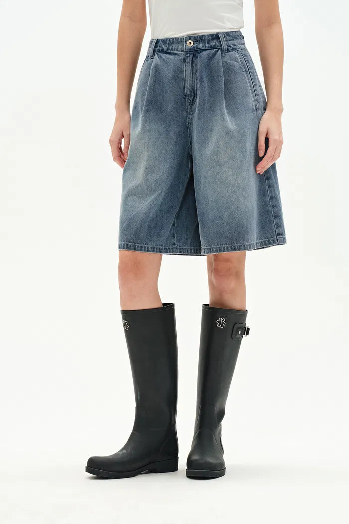 Nora Pleated Bermuda Denim Shorts in Acetate-Cotton Denim