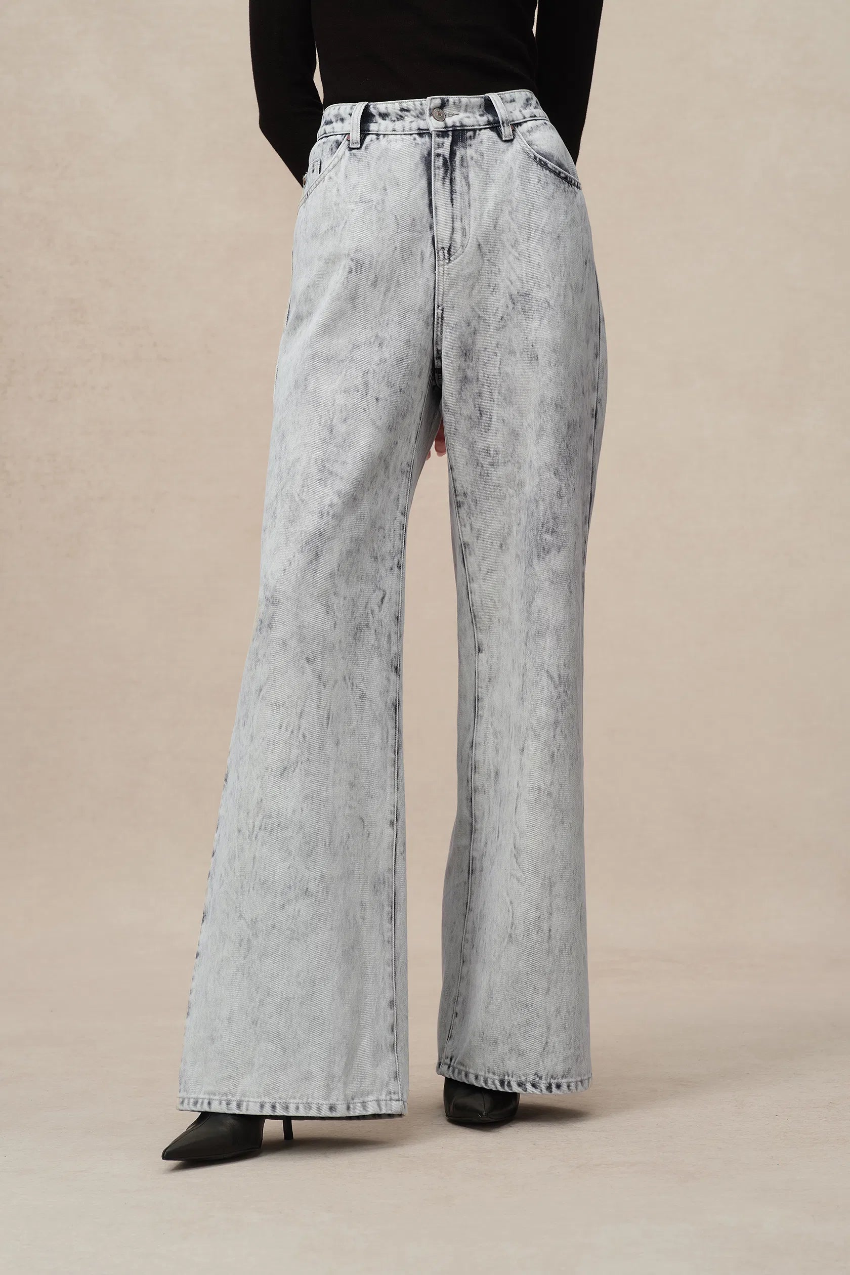 Fiona Wide Leg Jeans in Washed Cotton Denim