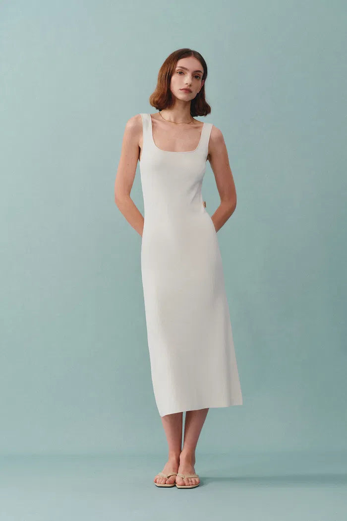 Hera Wide Sleeveless Strap Dress in Stretch Yarn Knit