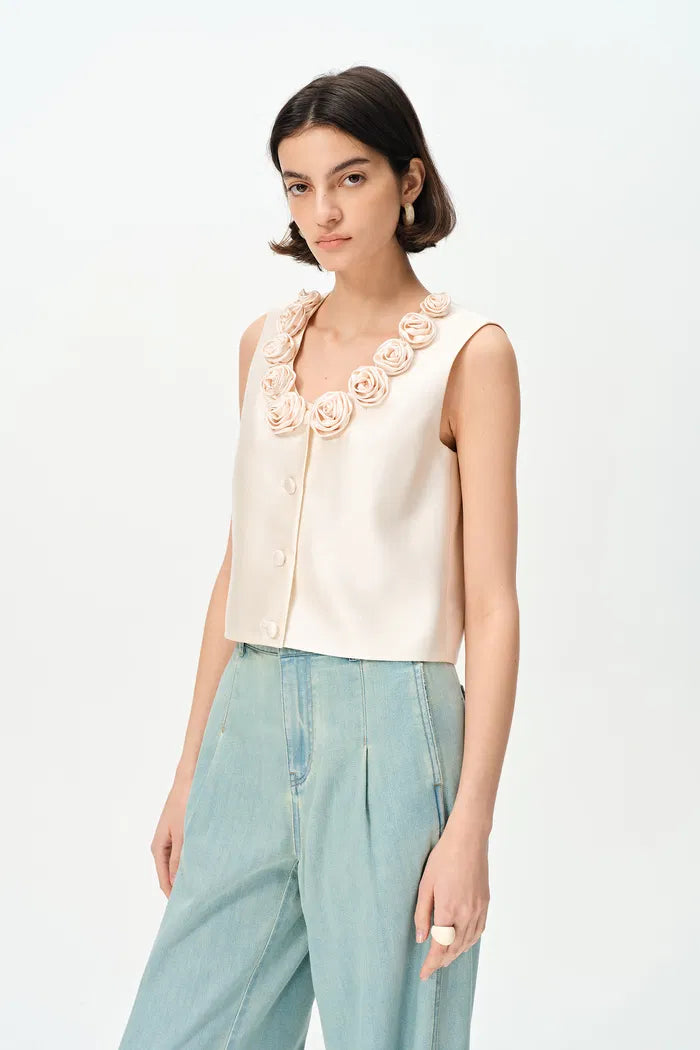 Loira 3D Flower Vest in Silk Wool Satin