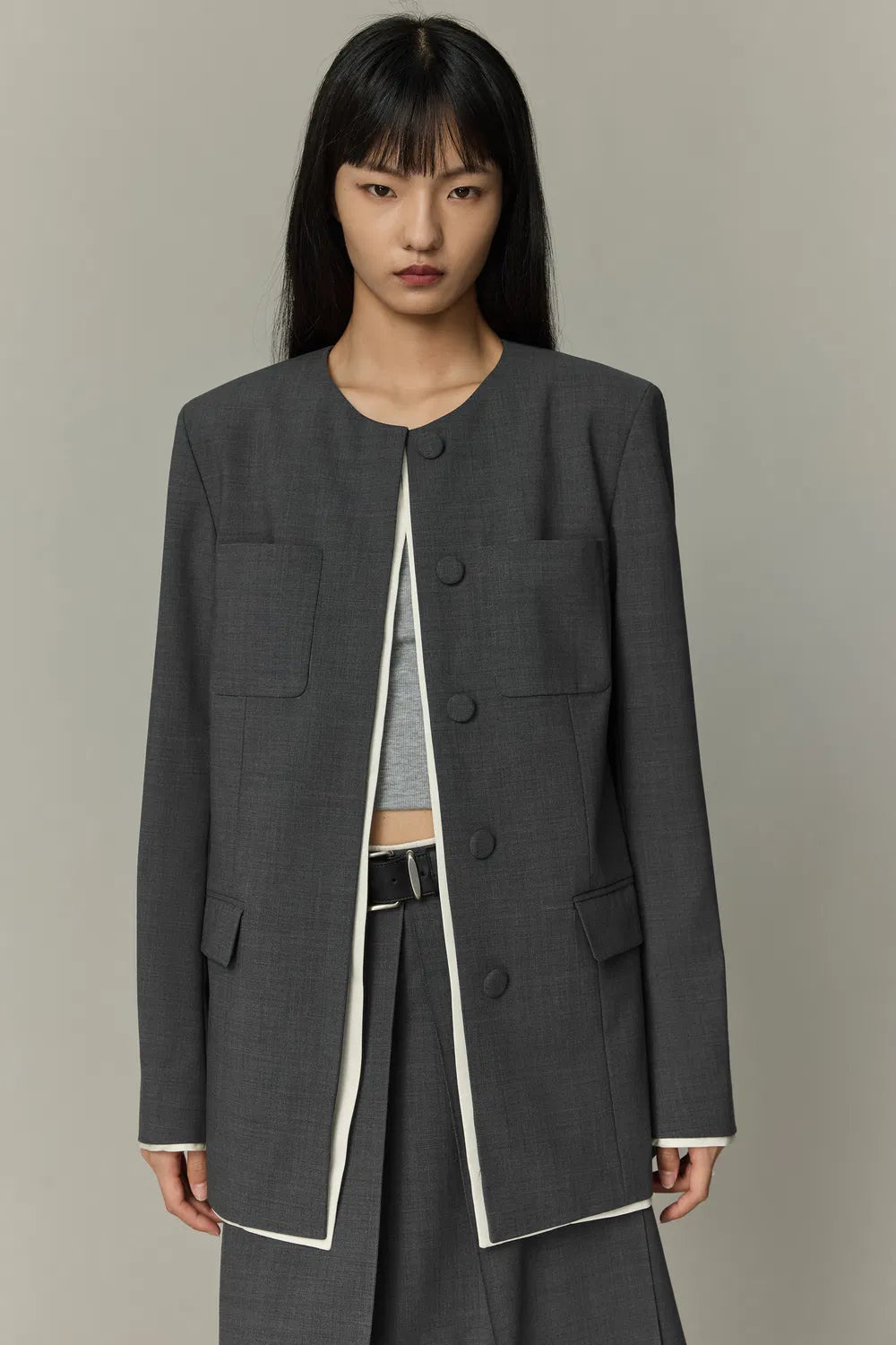 Silhouette Contrast Collarless Blazer in Fine Wool Blend