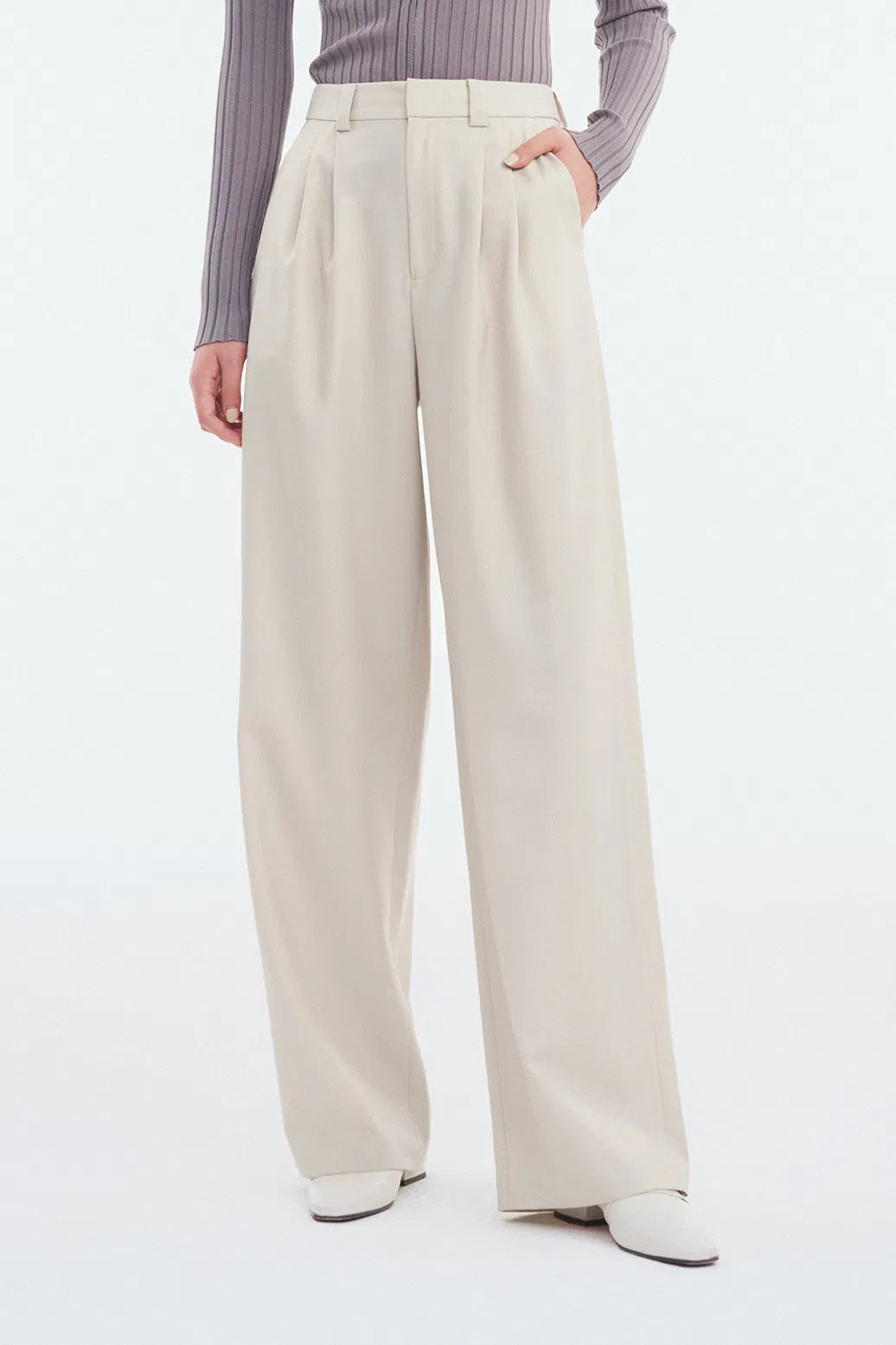 Mera Pleated Trousers in Worsted Wool