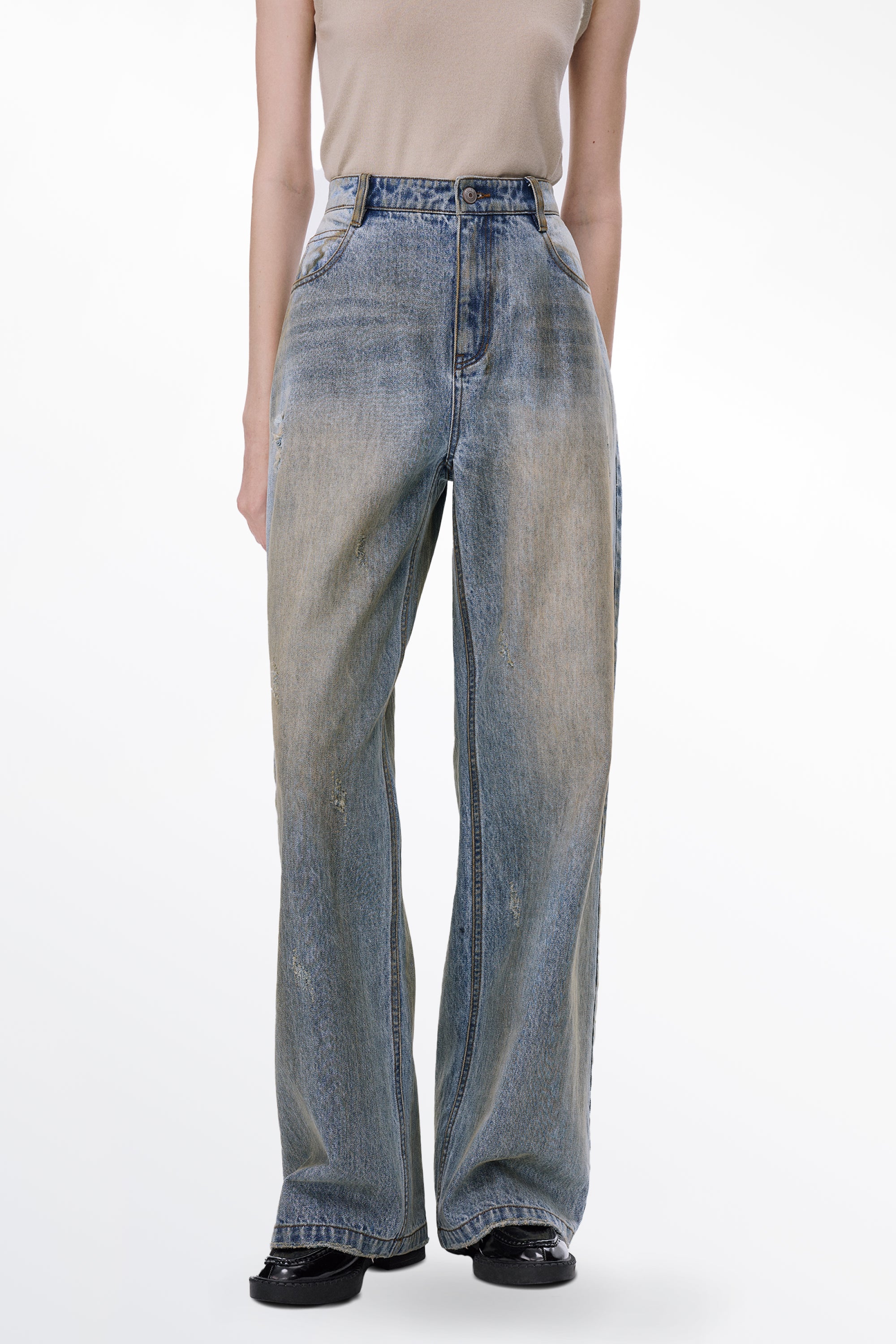 Rhea Distressed Jeans in Cotton Denim
