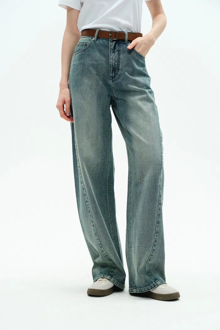 Thais Wide Leg Jeans in Lightweight Cotton Denim