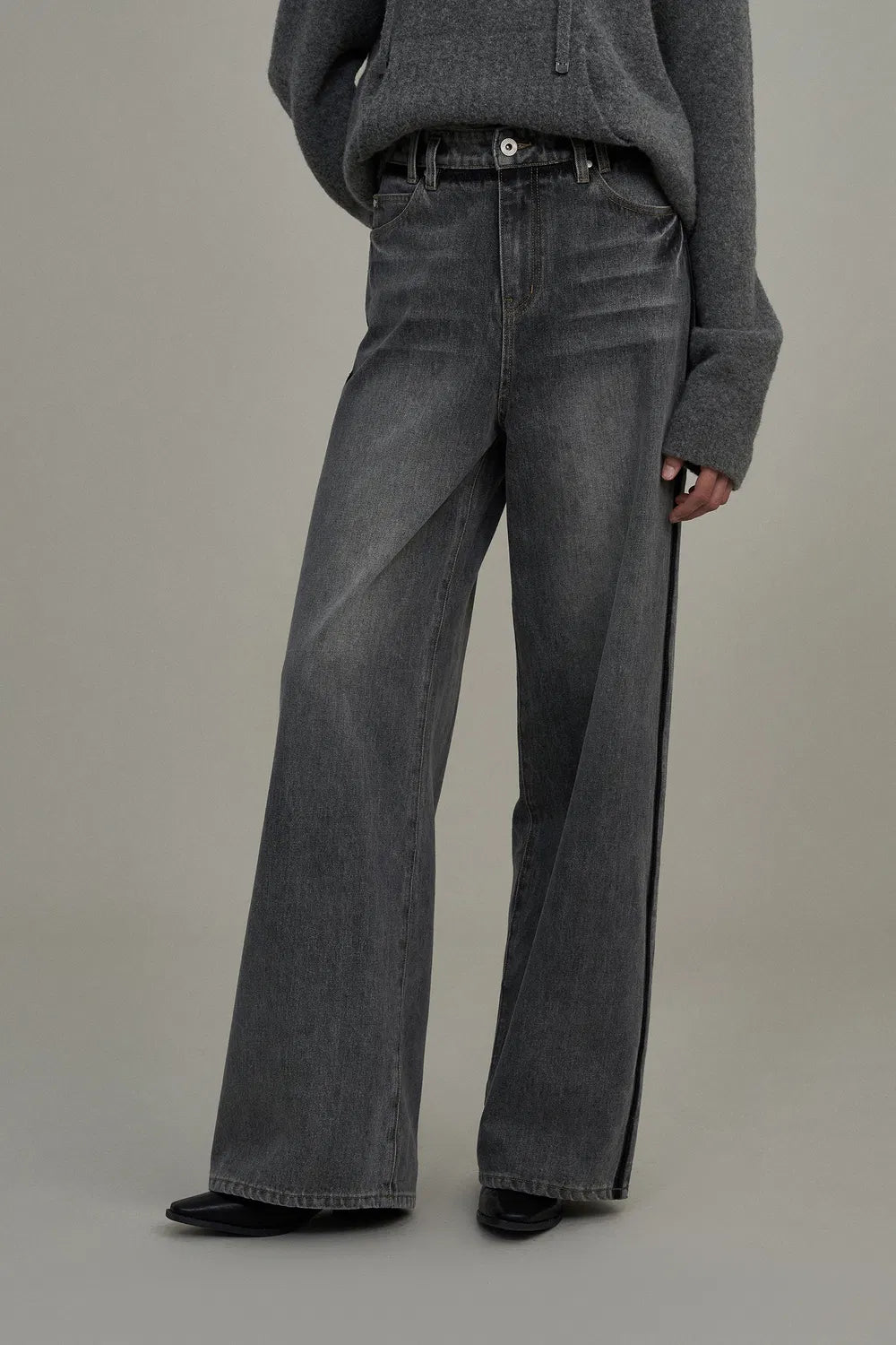 Foxton Faded Washed Jeans in Cotton-Viscose Blend Denim