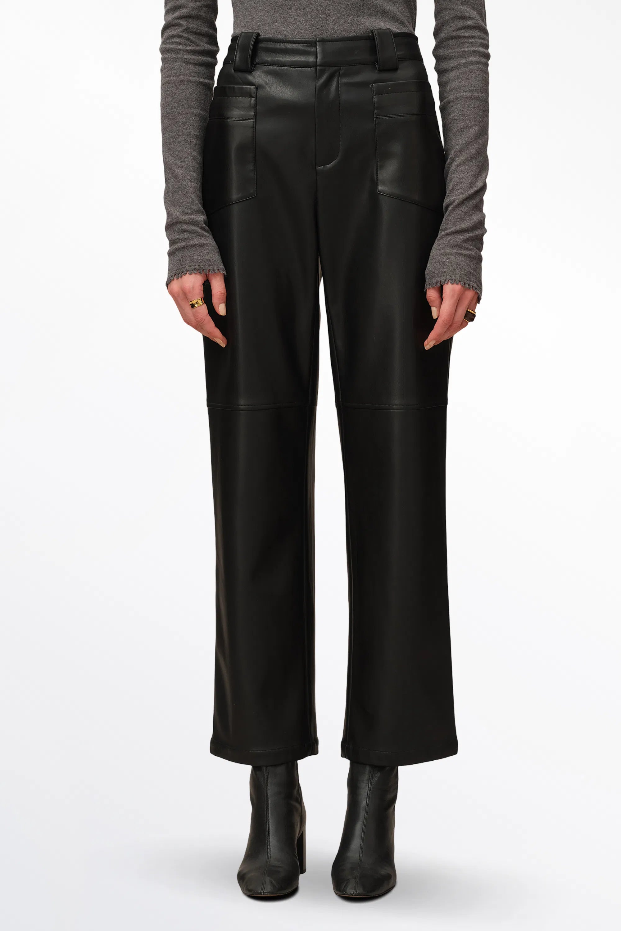 Aseana Cropped Pants in Vegan Leather